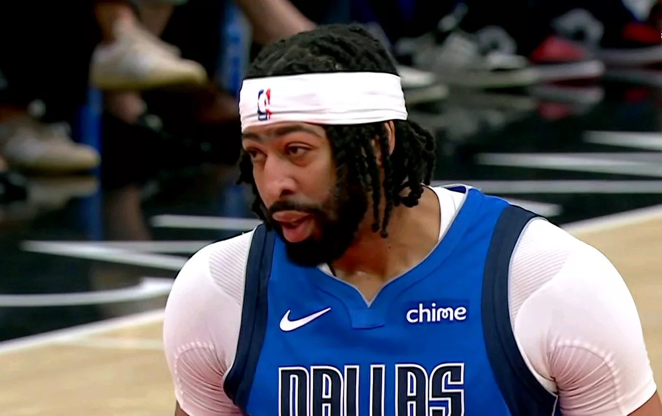 浓眉哥在切尔西比赛中绝杀,势不可挡引发热议! 浓眉哥在切尔西比赛中绝杀,势不可挡引发热议!