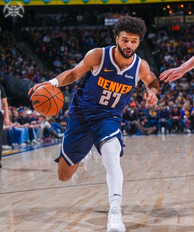 关于穆雷在切尔西比赛中战术调整,比分优势明显引发热议!的信息 关于穆雷在切尔西比赛中战术调整,比分优势明显引发热议!的信息