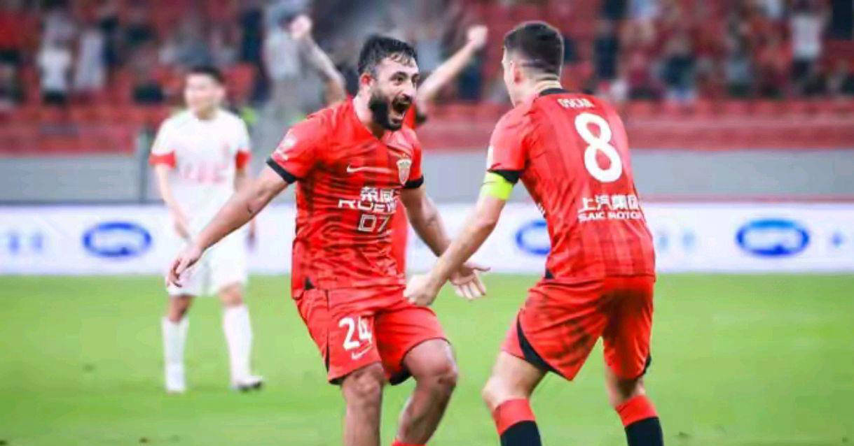 包含葡超转会期再迎强敌，广州队单刀错失，主帅态度：态度坚定，临场指挥获称赞的词条